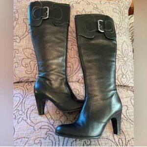 Antonio Melani black leather heeled boots size 10